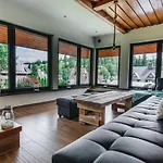 U Jagielonki Jacuzzi & Sauna Apartment *