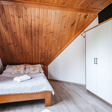 U Jagielonki Jacuzzi & Sauna Apartment *